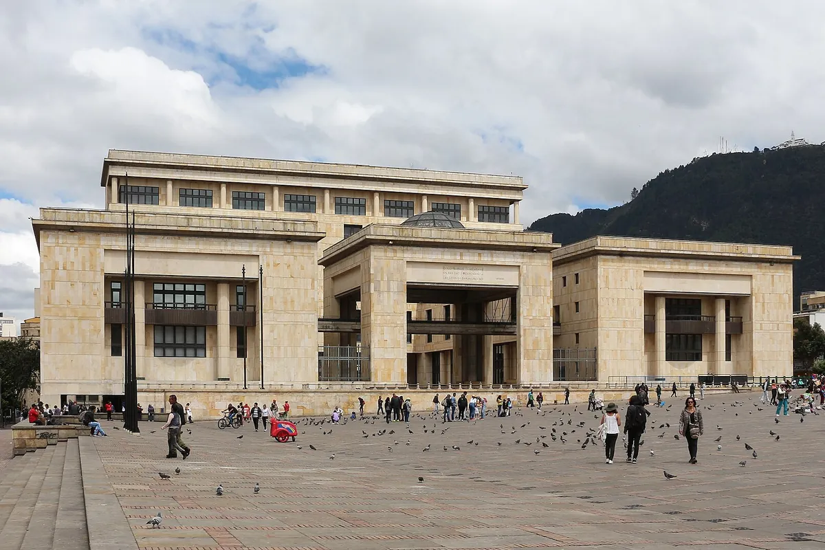 Palacio de Justicia de Colombia en la Plaza de Bolívar de Bogotá